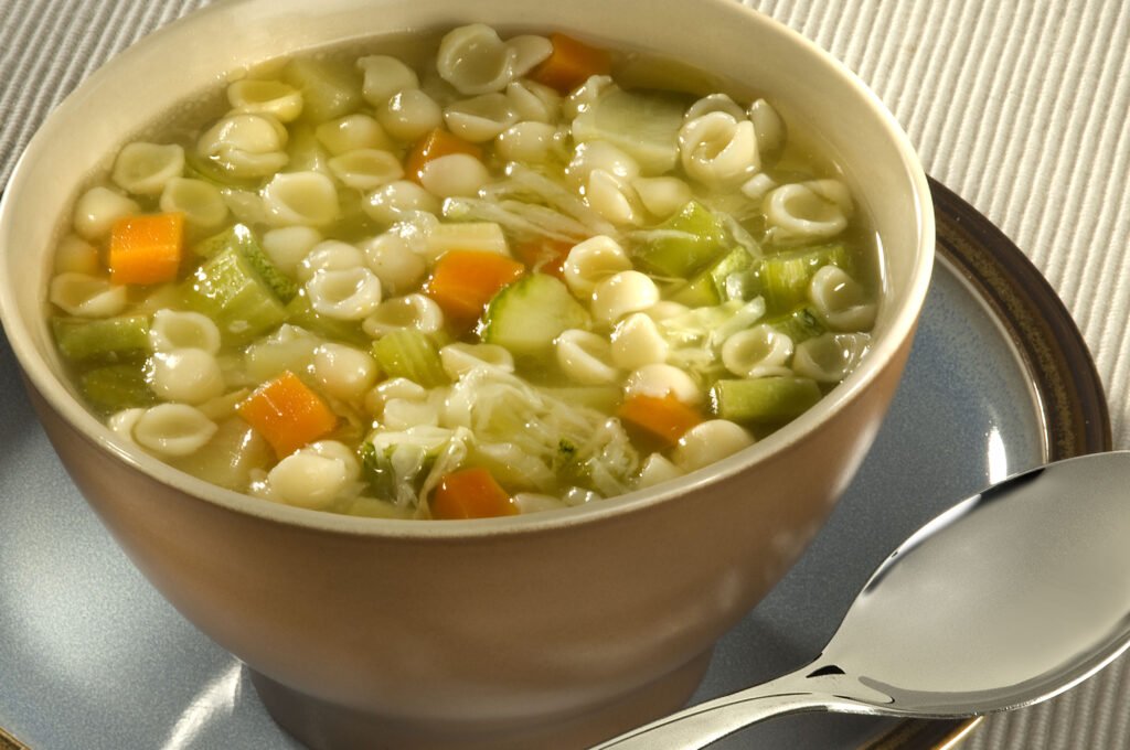 Minestrone, a popular sopa italiana | Foto: Divulgação