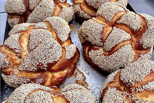 A Challah do St Chico é vendida às quintas ou sob encomenda, nas três unidades da casa | Foto: Divulgação