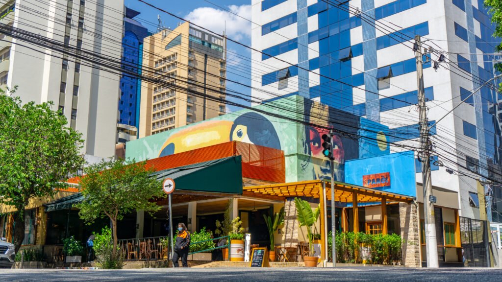 Fachada do Parô Bar, que serve feijoadas aos sábados | Foto: Divulgação