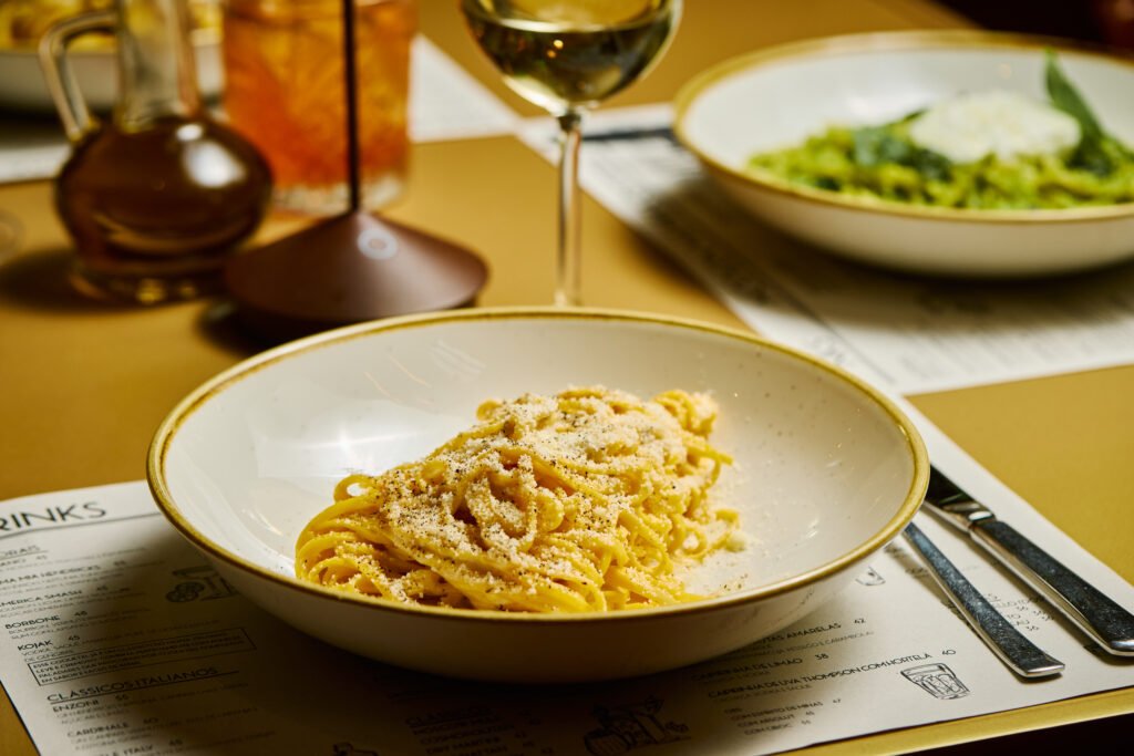 Pasta Fresca Alla Chitarra ao Cacio e Pepe do Modern Mamma Osteria | Foto: Rodolfo Regini