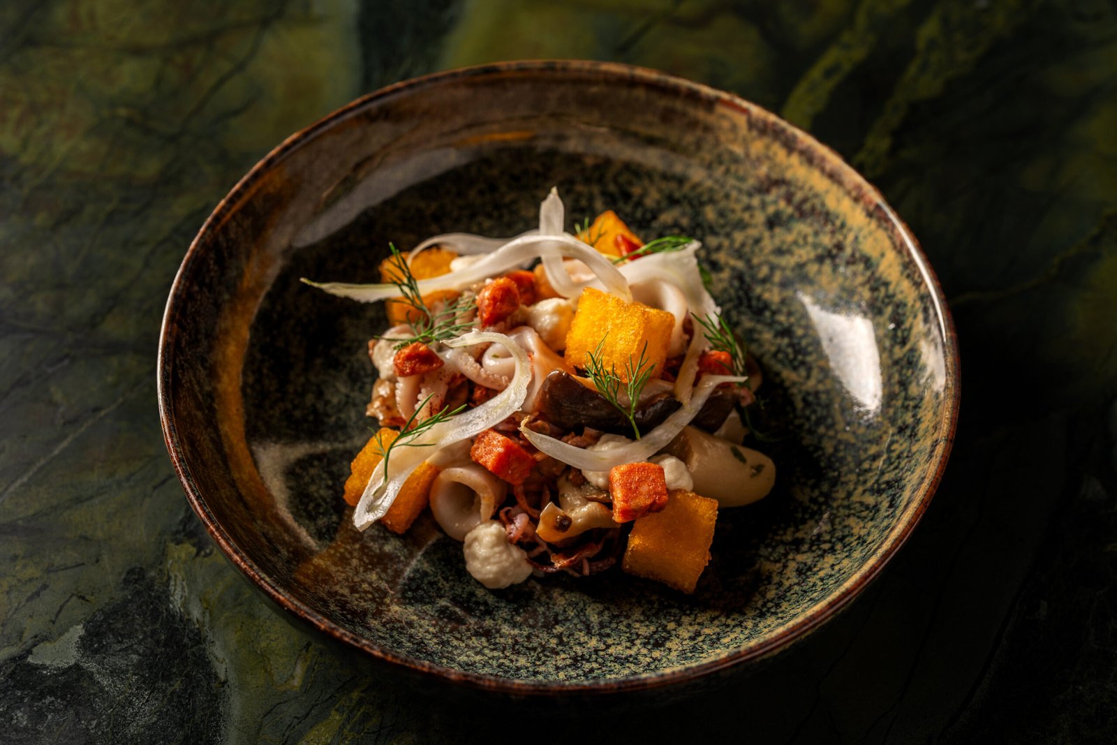 Lula salteada com cogumelos, do restaurante Blaise | Foto: Divulgação