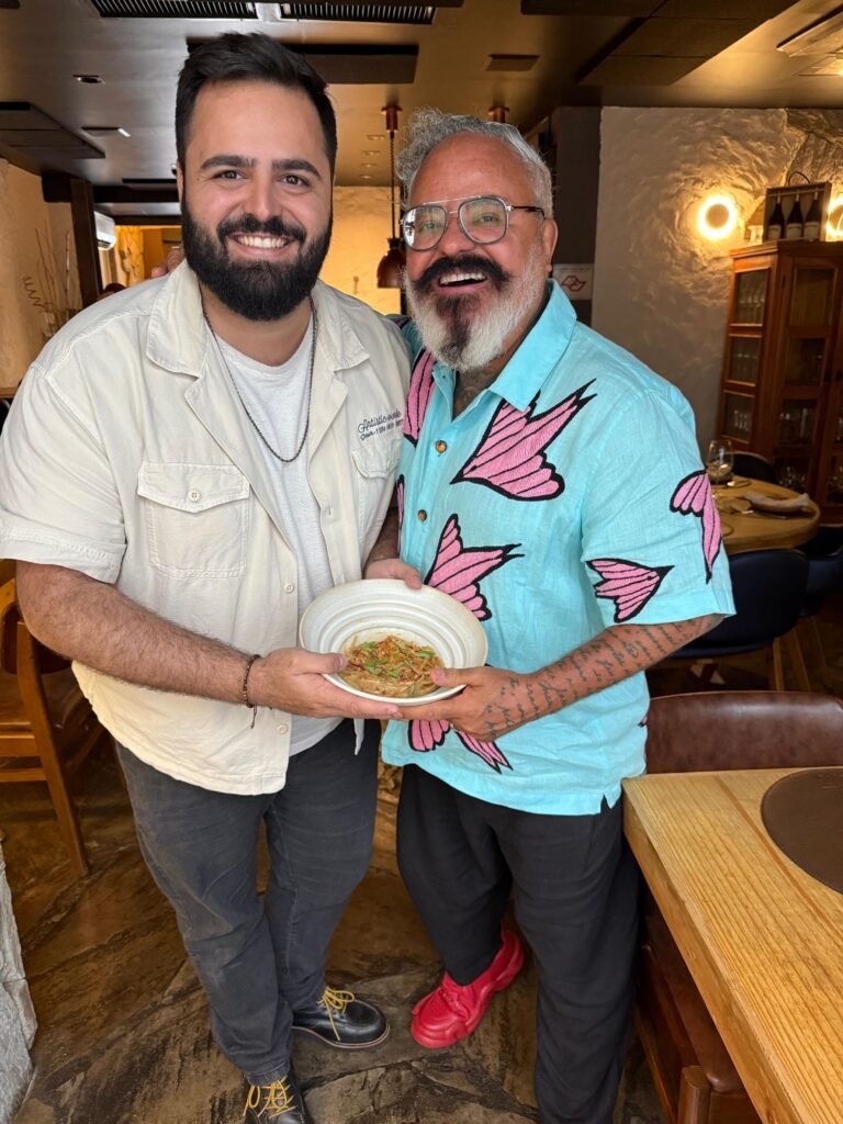 O empresártio e idealizador Bruno Furlanetto ce o estilista Ronaldo Fraga | Foto: Divulgação